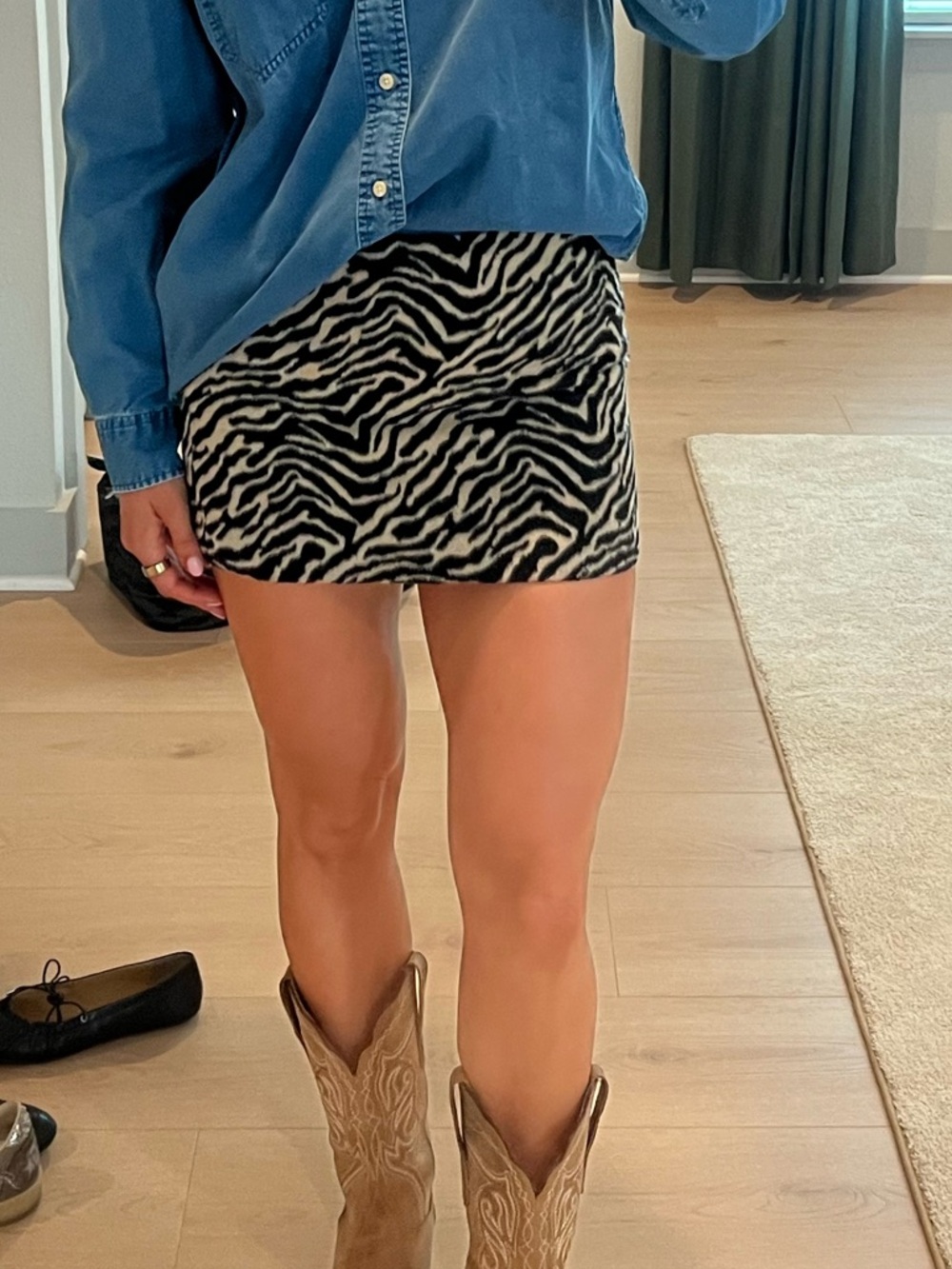 Reformation Carla Zebra Low Waist Mini Skirt - Black & White